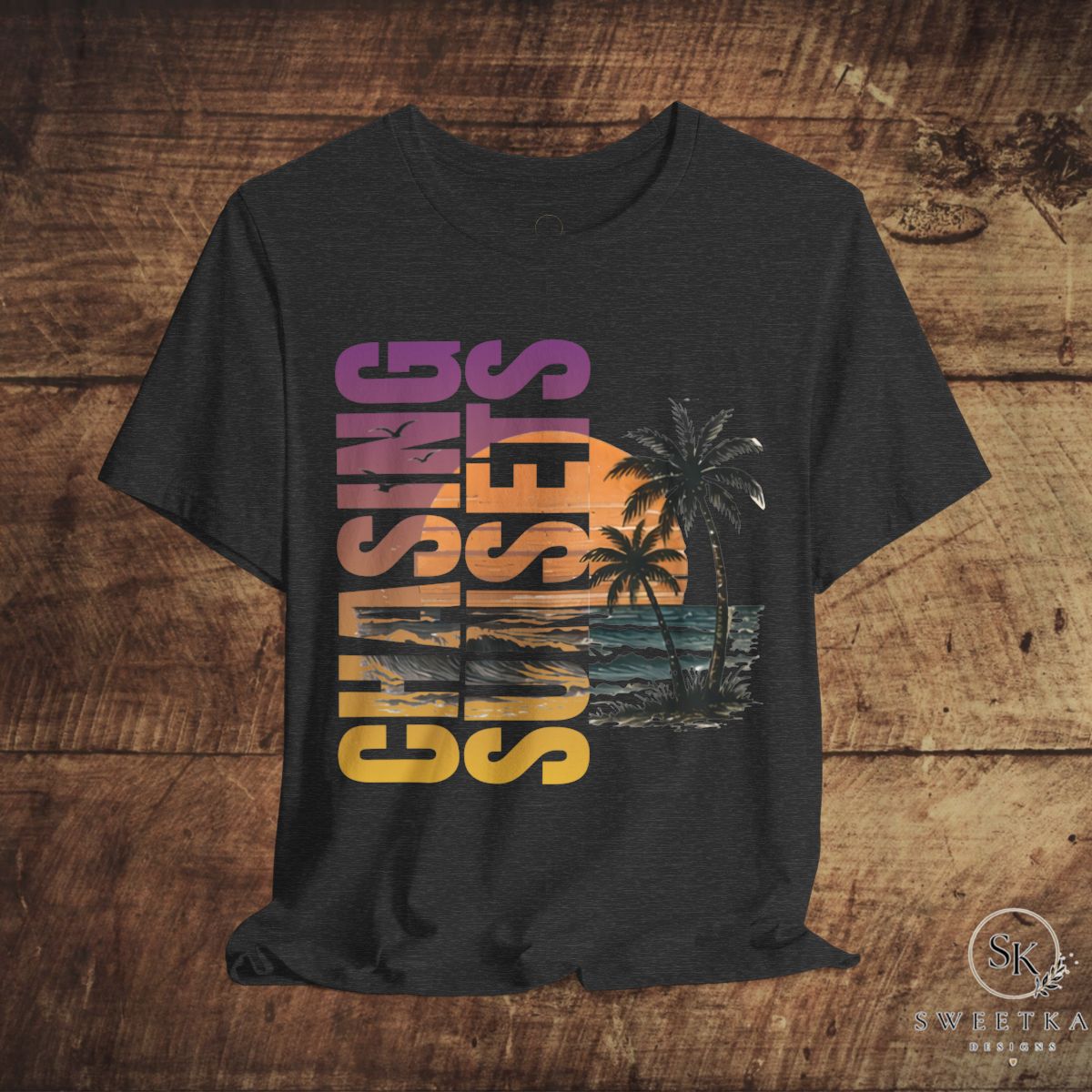 Chasing Sunsets - Short Sleeve Tee